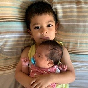 Meet your Posher, Carolina